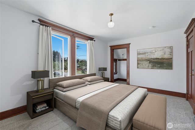 328 S Anacortes Street, Burlington, WA 98233