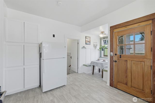 328 S Anacortes Street, Burlington, WA 98233