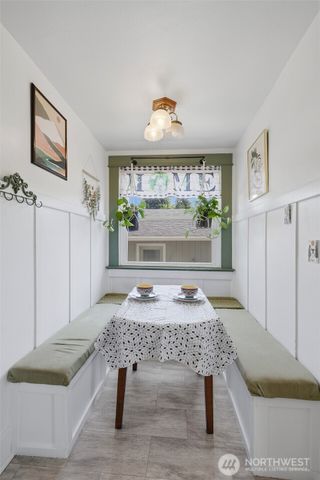 328 S Anacortes Street, Burlington, WA 98233