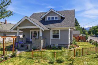 328 S Anacortes Street, Burlington, WA 98233