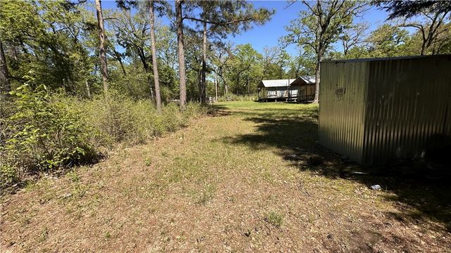 9884 Rocky Ridge Lane, Madisonville, TX 77864