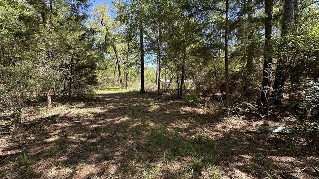 9884 Rocky Ridge Lane, Madisonville, TX 77864
