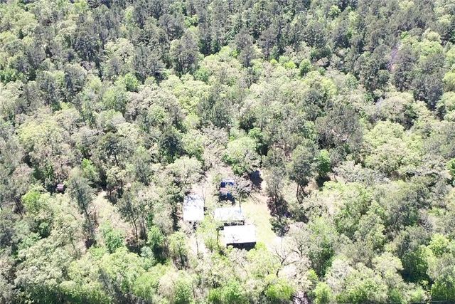 9884 Rocky Ridge Lane, Madisonville, TX 77864