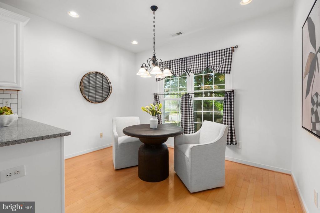 Image 11 of property listing at 11921 LEGACY WOODS DR, Fredericksburg, VA 22407