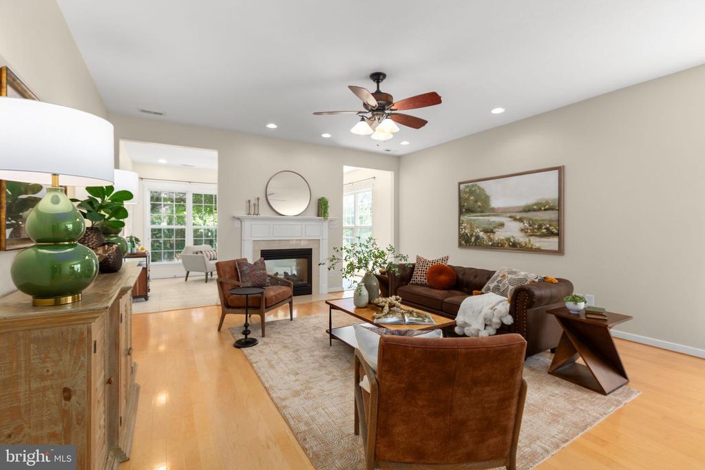Image 12 of property listing at 11921 LEGACY WOODS DR, Fredericksburg, VA 22407