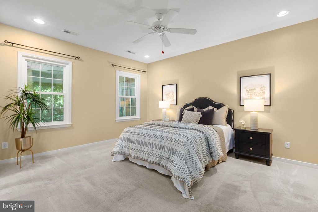 Image 23 of property listing at 11921 LEGACY WOODS DR, Fredericksburg, VA 22407