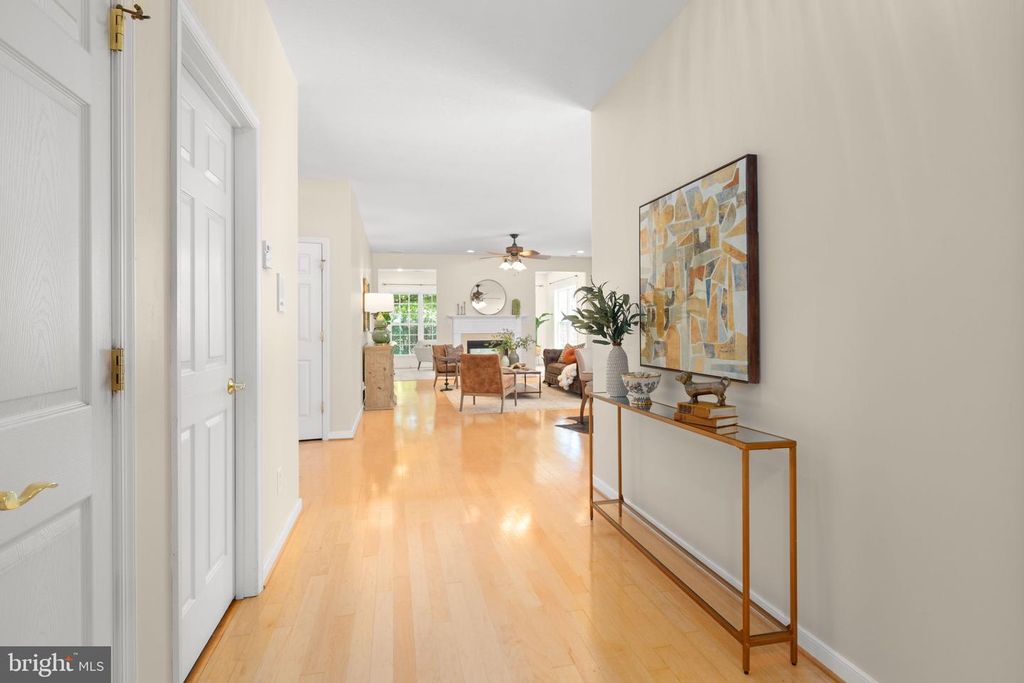 Image 3 of property listing at 11921 LEGACY WOODS DR, Fredericksburg, VA 22407