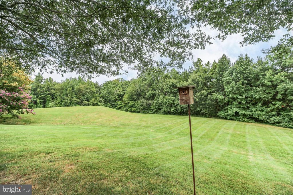 Image 44 of property listing at 11921 LEGACY WOODS DR, Fredericksburg, VA 22407