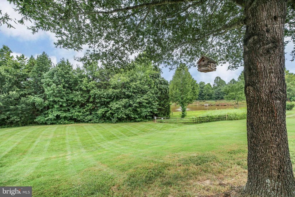 Image 45 of property listing at 11921 LEGACY WOODS DR, Fredericksburg, VA 22407