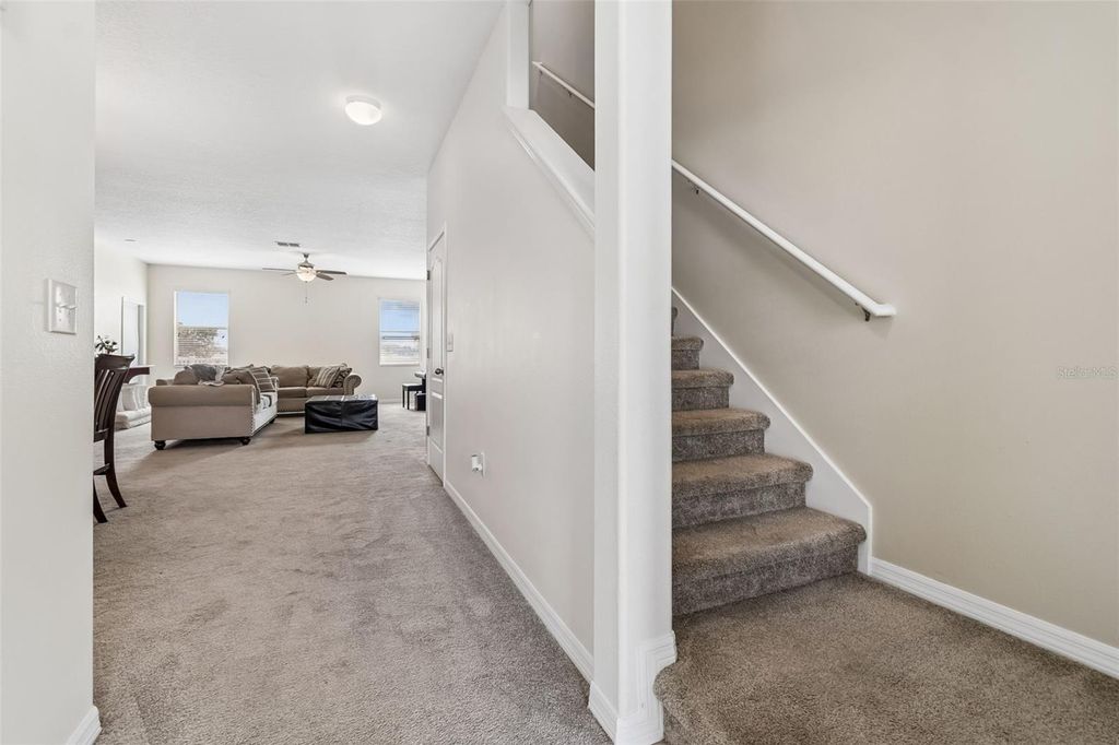 Image 17 of property listing at 2115 SONG SPARROW COURT, Ruskin, FL 33570