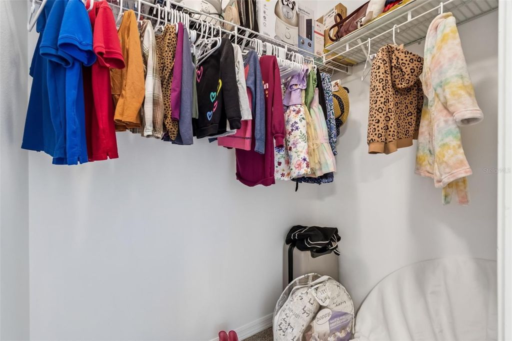 Image 21 of property listing at 2115 SONG SPARROW COURT, Ruskin, FL 33570