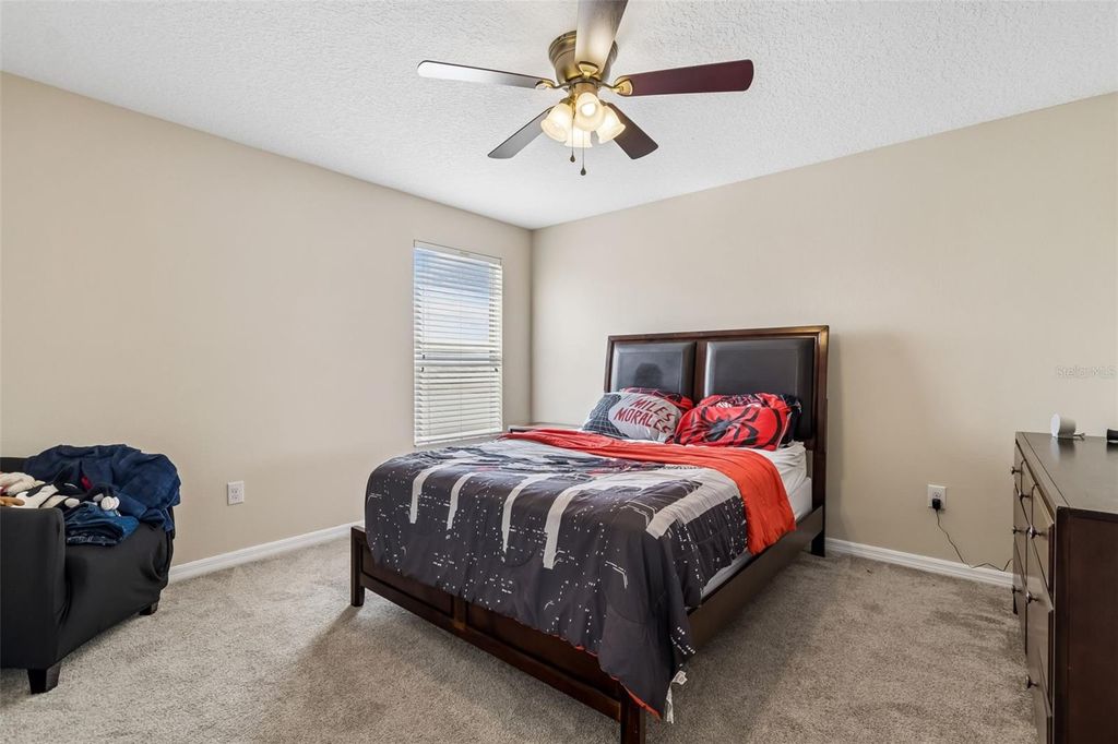 Image 25 of property listing at 2115 SONG SPARROW COURT, Ruskin, FL 33570