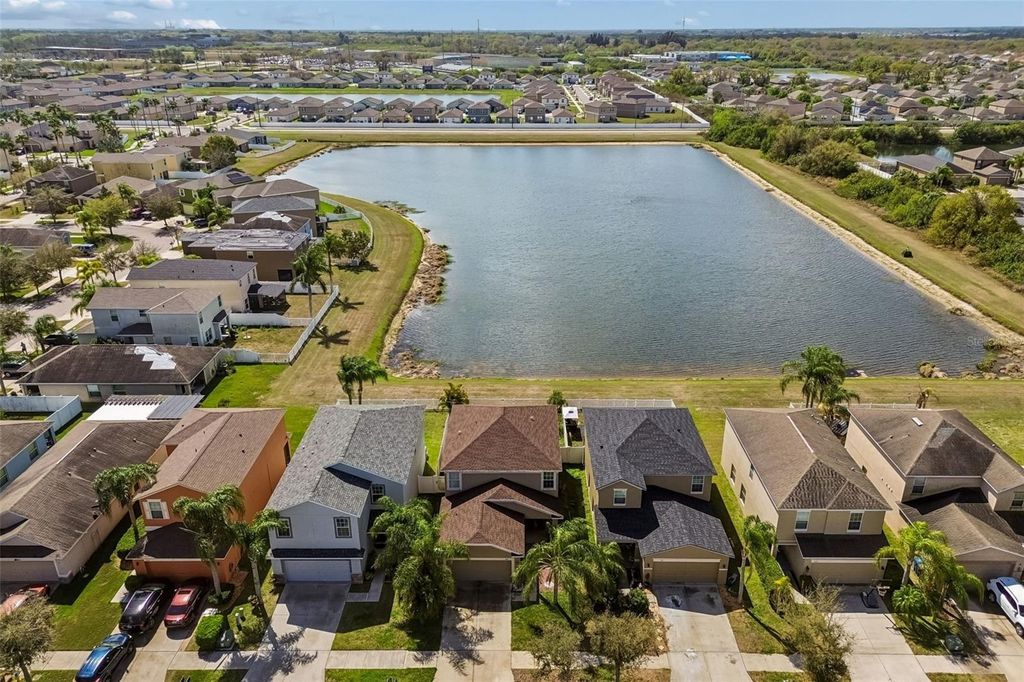 Image 46 of property listing at 2115 SONG SPARROW COURT, Ruskin, FL 33570