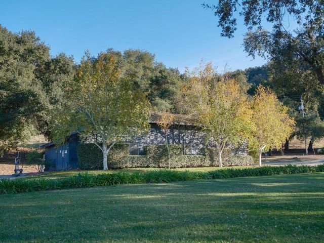 20300 Cachagua Road, Carmel Valley, CA 93924