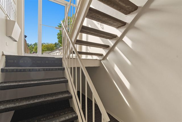 756 W Kilgore Road 108, Kalamazoo, MI 49008