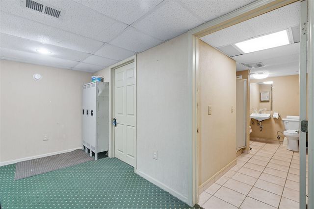 756 W Kilgore Road 108, Kalamazoo, MI 49008