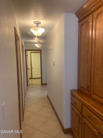 8740 S South Loop Boulevard, California City, CA 93504