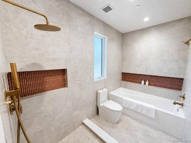 32 Virginia Avenue 101, Blooming Grove, NY 10950