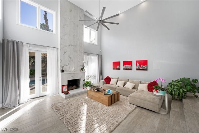 5125 Turnberry Lane, Las Vegas, NV 89113