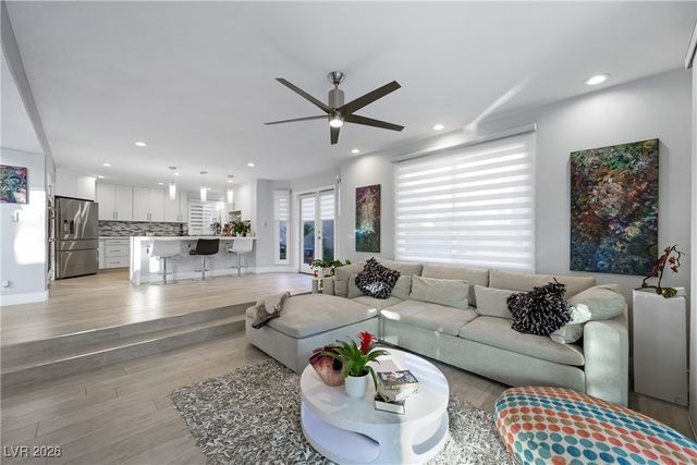 5125 Turnberry Lane, Las Vegas, NV 89113