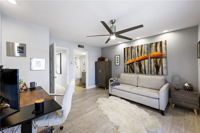 5125 Turnberry Lane, Las Vegas, NV 89113