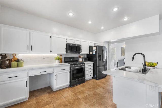 1728 Blackberry Court, Palmdale, CA 93551