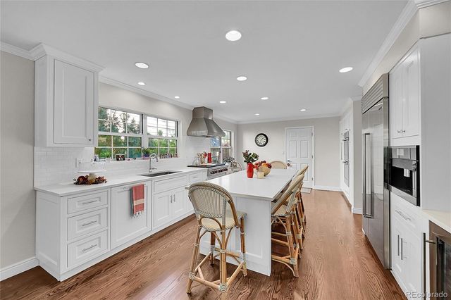 7111 S Poplar Court, Centennial, CO 80112