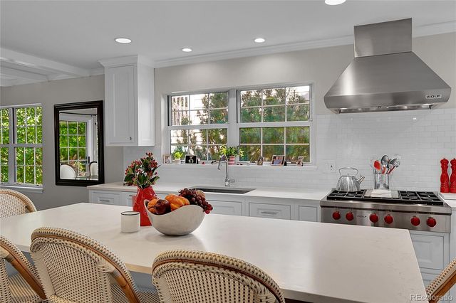 7111 S Poplar Court, Centennial, CO 80112