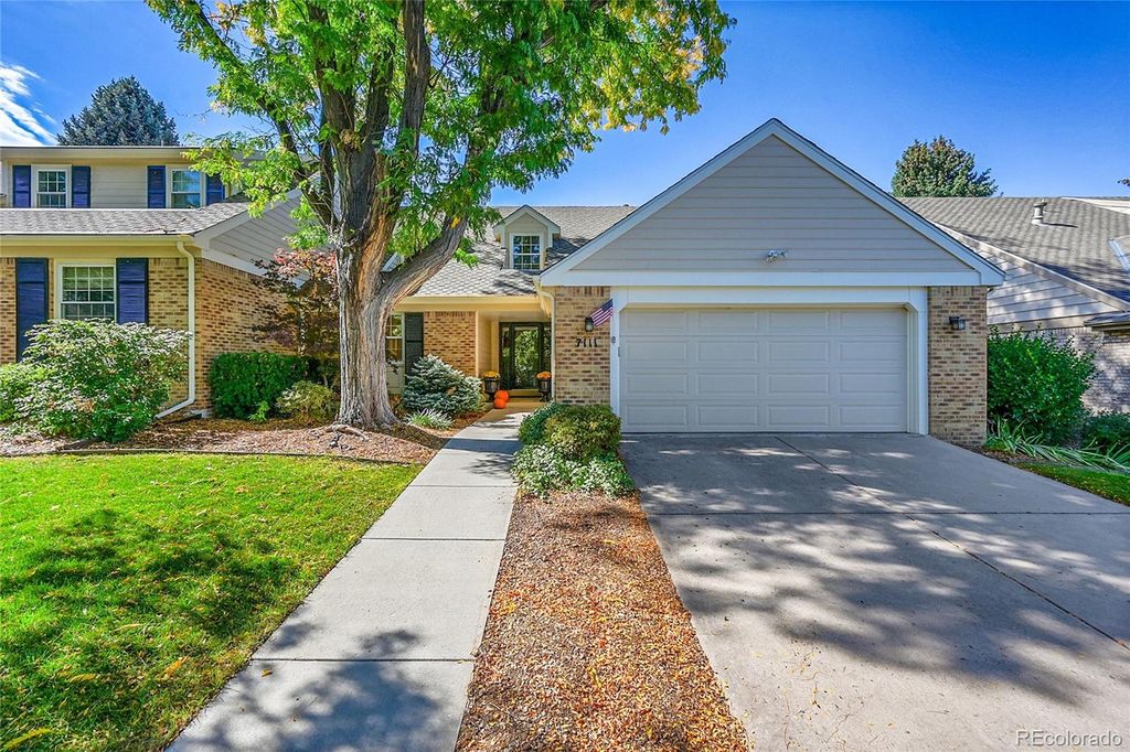 7111 S Poplar Court, Centennial, CO 80112