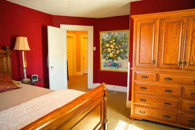 1433 Poplar Street, Huntington, IN 46750