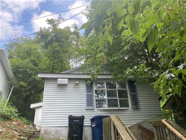 151 Arsenal Drive, Syracuse, NY 13205
