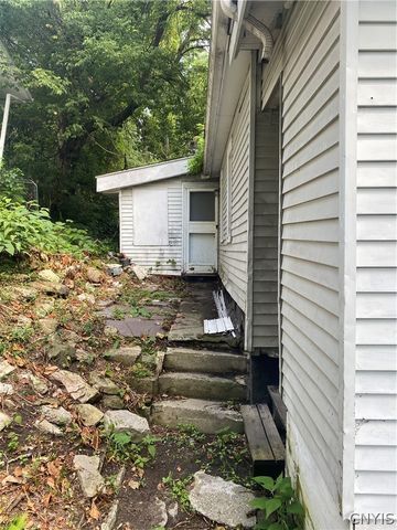 151 Arsenal Drive, Syracuse, NY 13205