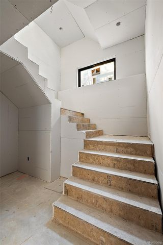 2263 Manchester Road, Birmingham, MI 48009