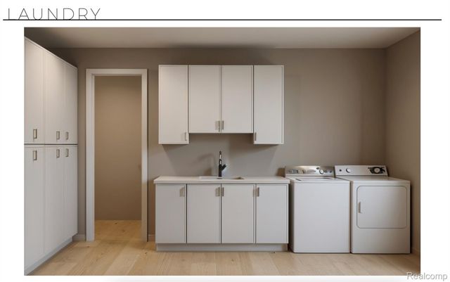 2263 Manchester Road, Birmingham, MI 48009