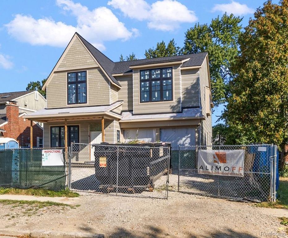 2263 Manchester Road, Birmingham, MI 48009