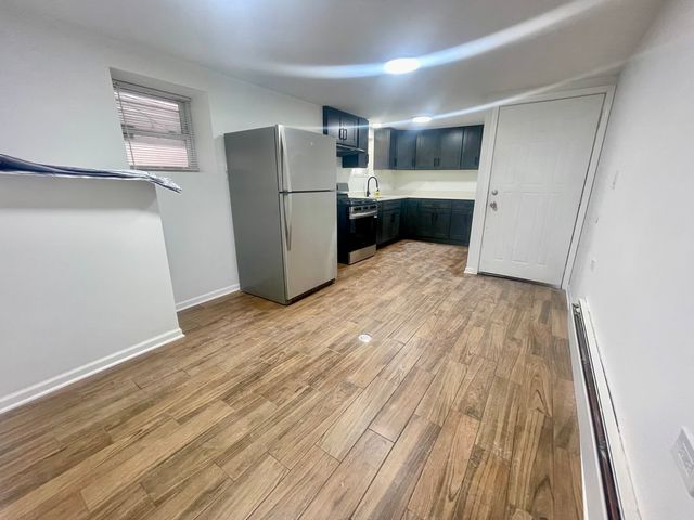 2328 N Lawndale Avenue, Chicago, IL 60647