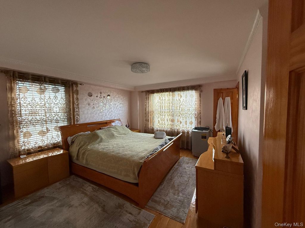 61-25 98th Street 10J, Rego Park, NY 11374 — photo 4