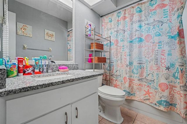 818 CAMBRIDGE WAY, Lake Wales, FL 33853