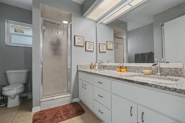 818 CAMBRIDGE WAY, Lake Wales, FL 33853