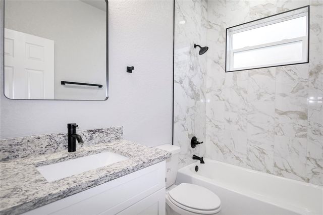 769 MEMORIAL DRIVE, Sebring, FL 33870