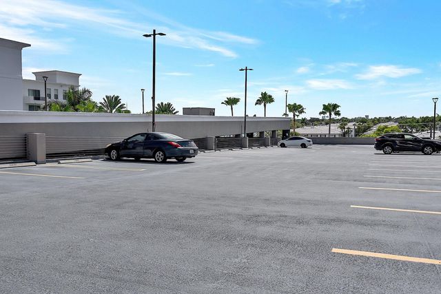 2401 NE 65th Street 502, Fort Lauderdale, FL 33308