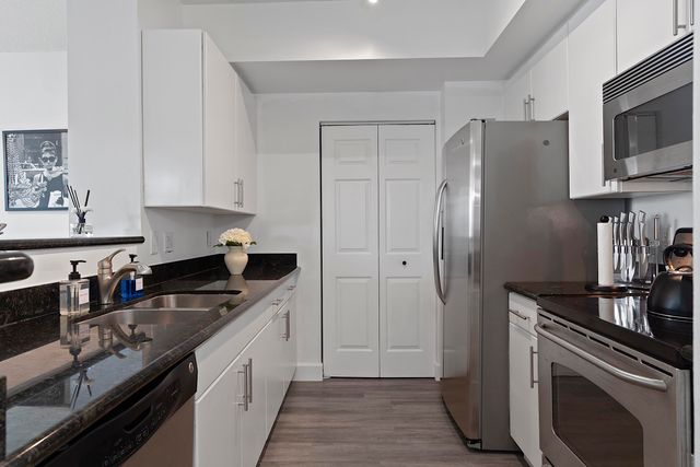 2401 NE 65th Street 502, Fort Lauderdale, FL 33308