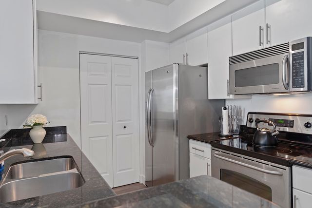 2401 NE 65th Street 502, Fort Lauderdale, FL 33308