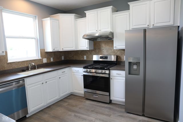 7817 Sea Eagle Circle, Zionsville, IN 46077