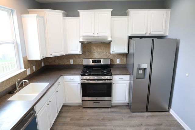 7817 Sea Eagle Circle, Zionsville, IN 46077
