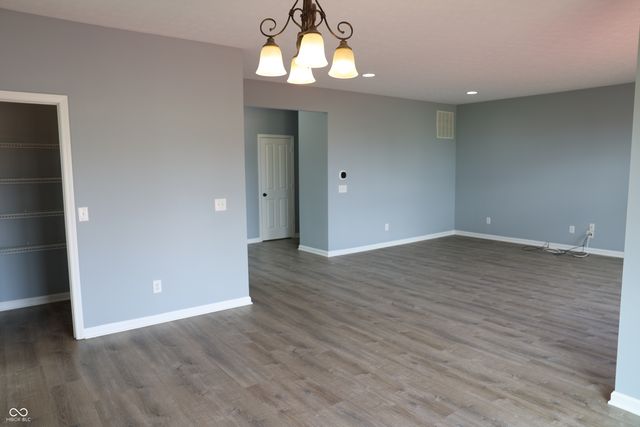 7817 Sea Eagle Circle, Zionsville, IN 46077
