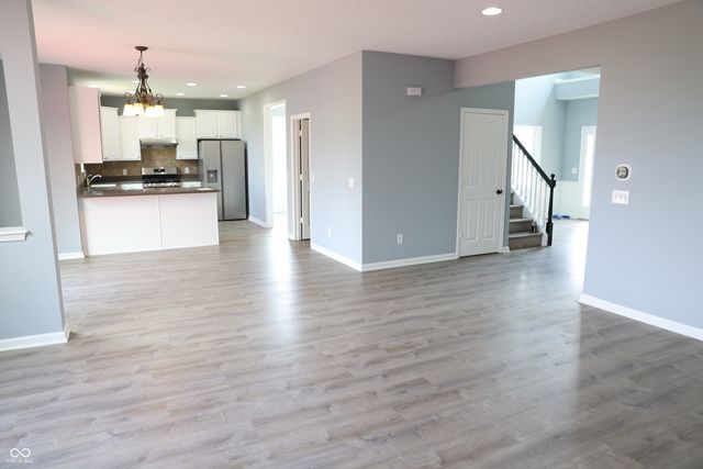 7817 Sea Eagle Circle, Zionsville, IN 46077