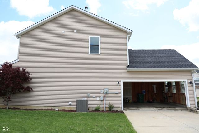 7817 Sea Eagle Circle, Zionsville, IN 46077