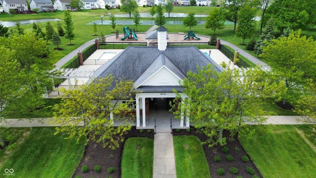 7817 Sea Eagle Circle, Zionsville, IN 46077