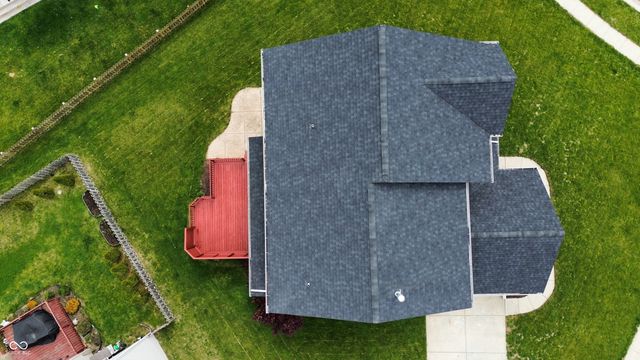 7817 Sea Eagle Circle, Zionsville, IN 46077